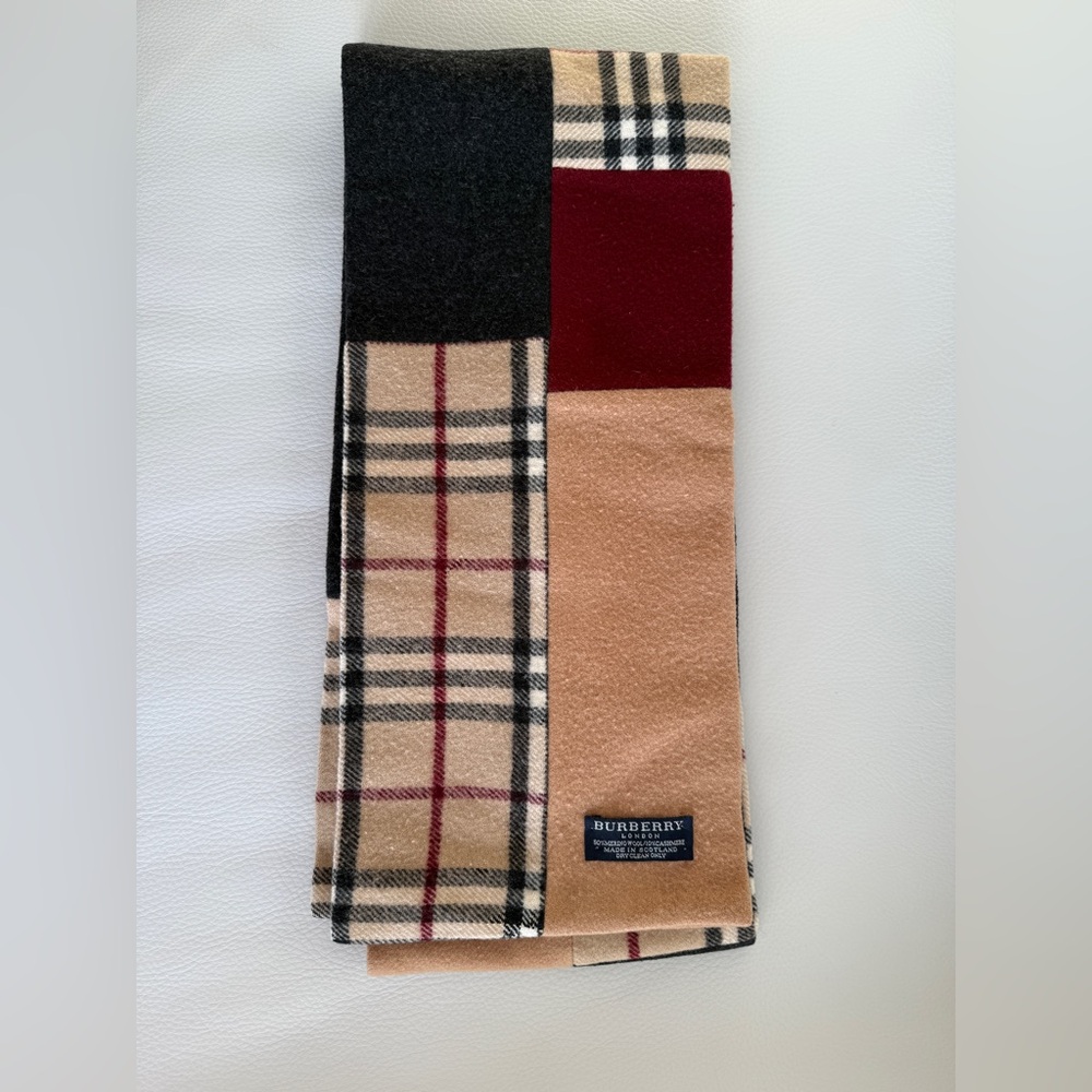 Burberry London Merino Wool/Cashmere Patchwork Check Scarf - Picture 4 of 9